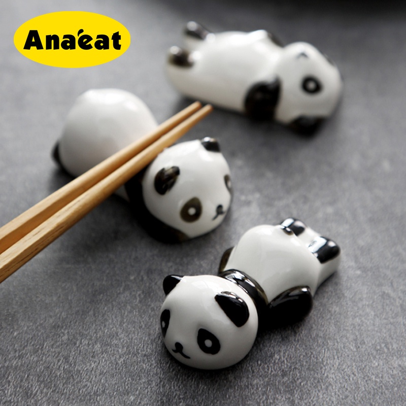 1 dụng cụ gác đũa hình gấu trúc dễ thương