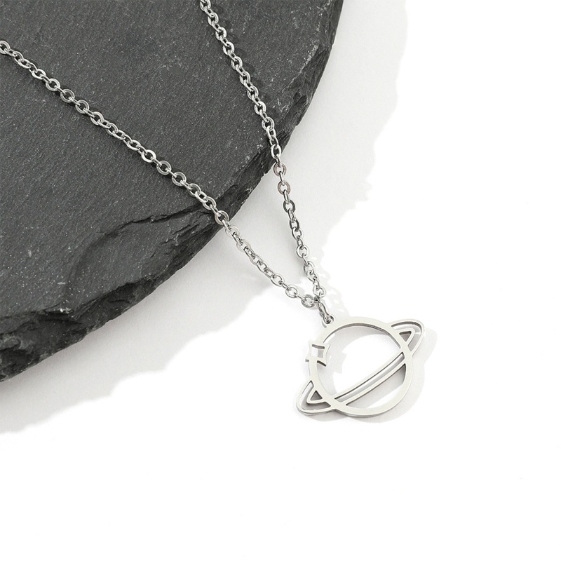 Dây Chuyền Mặt Hình Hành Tinh Rỗng Phong Cách Giáng Sinh Cho Nữ