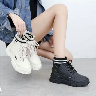 Boot cổ chun