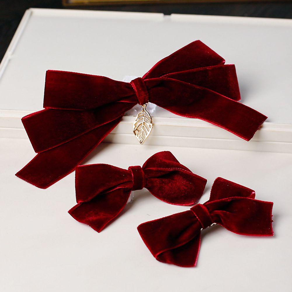 Kẹp Tóc Đính Tua Rua Màu Đỏ 15H Dùng Làm Quà Tặng Đám Cưới