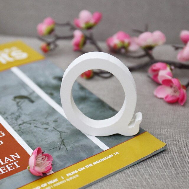 Chữ Gỗ Dày Dặn Trang Trí Nhà Cửa