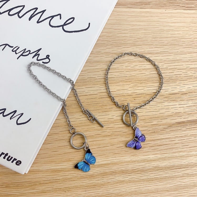 Vòng Tay Gắn Mặt Hình Bướm Xanh