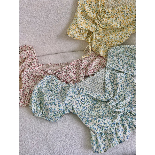 (cam thường ảnh trải sàn, hoả tốc)🥗NAOMI_CROPTOP(ÁO HOA NHÚN NGỰC TAY PHỒNG)