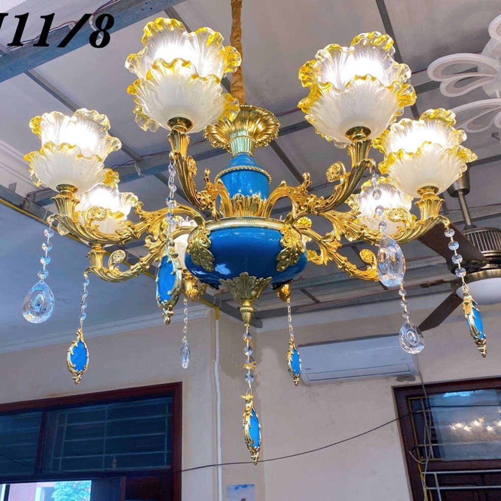 Đèn Chùm 8 Tay Hợp Kim Và Pha Lê Cao Cấp ,Phù Hợp Cho trang Trí Phòng Khách,Sảnh Nhà Hàng Khách Sạn-Có kèm Bóng Đèn Led