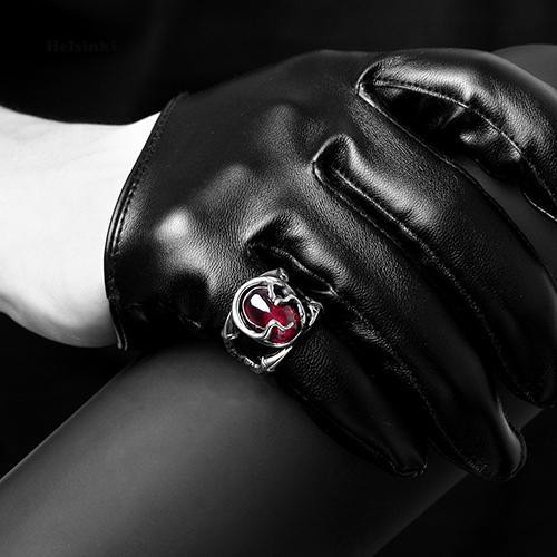 Nhẫn Nam Khắc Hình Con Tắc Kè Đính Đá Thời Trang