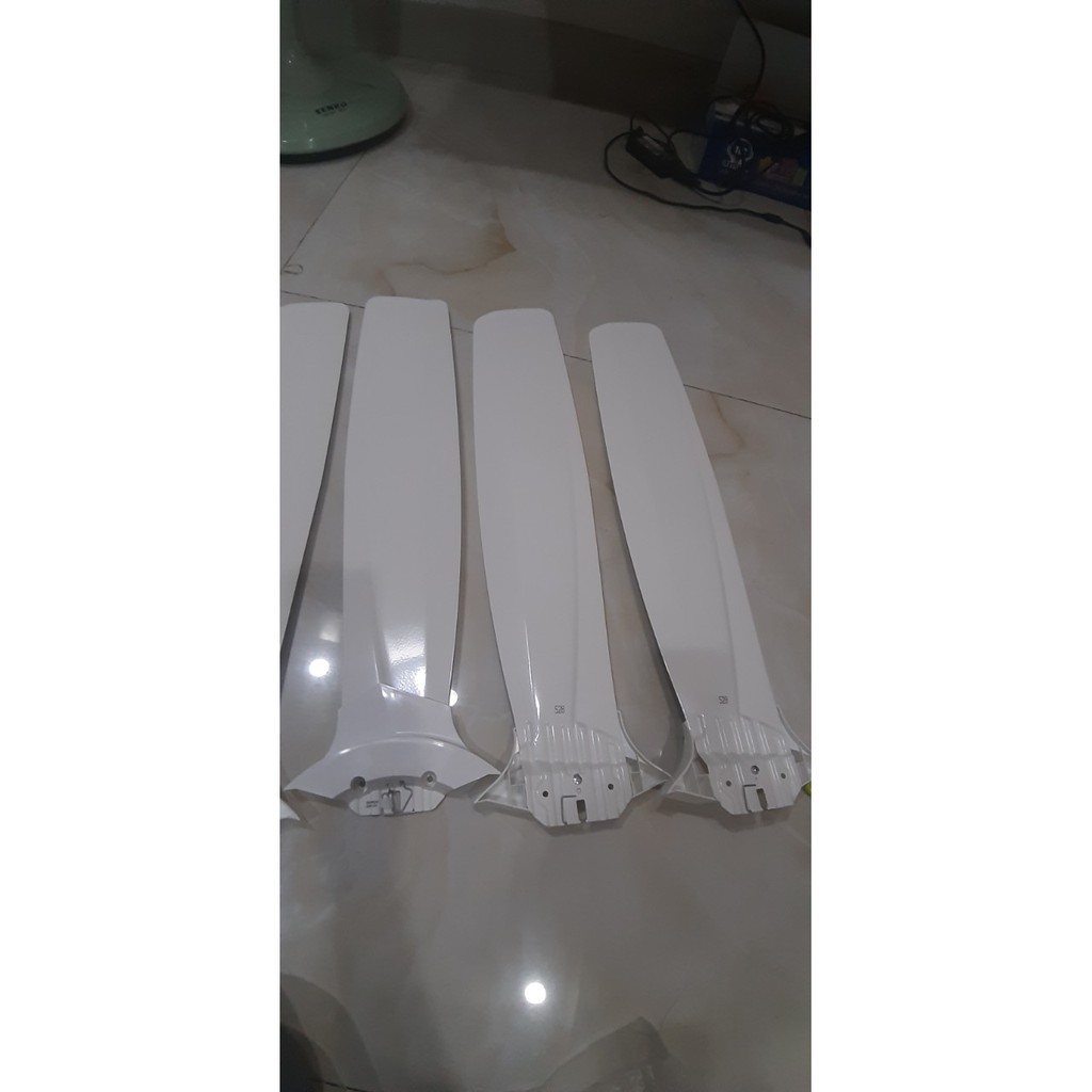 Quạt trần 4 cánh Panasonic F-56XPG/F-56XPG-W