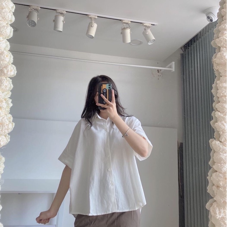Sơ mi đắp chéo xăn tay