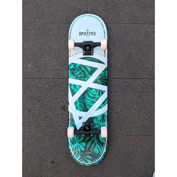 Ván Trượt Skateboard Cao Cấp Châu Âu- BDSKATECO COMPLETE LEAVE GREEN 8.0