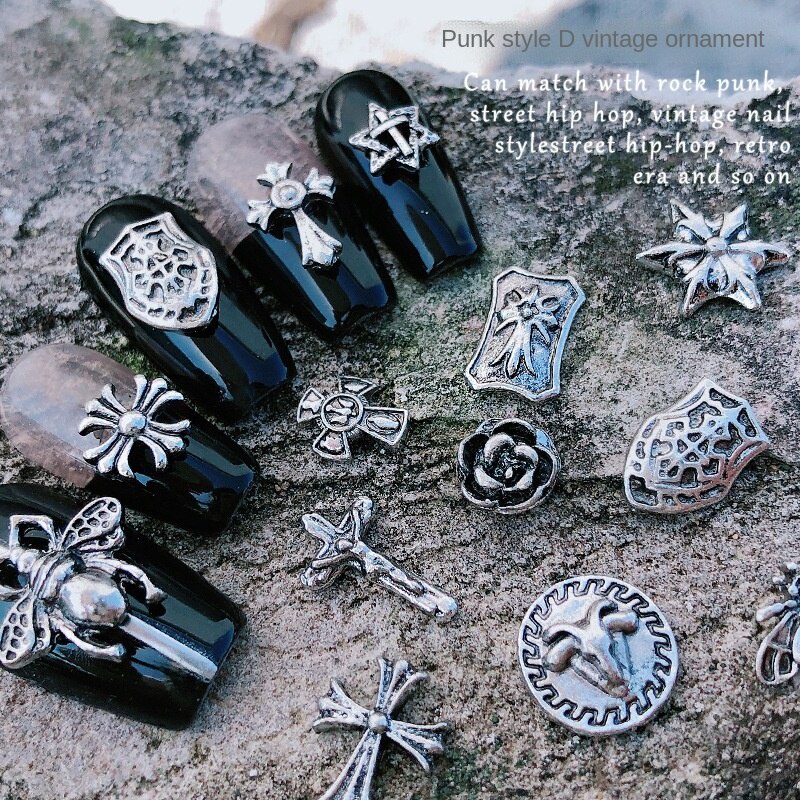 Đồ trang sức nghệ thuật móng tay hợp kim bạc cổ điển / Lá chắn kim loại hình lục giác hình ngôi sao chéo Chloe hình trái tim trang trí móng tay / trang trí móng tay phong cách punk