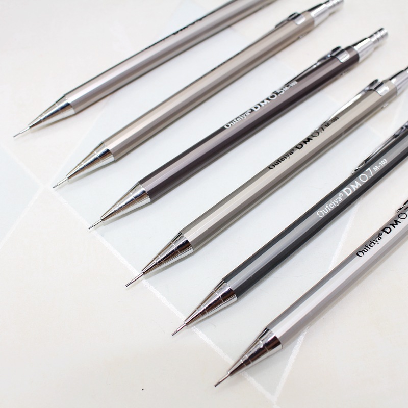 Bút Chì Bấm Bấm Bằng Kim Loại Ngòi 0.5mm 0.7mm