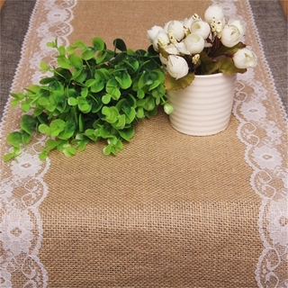 Khăn trải bàn vải bố viền ren trang trí tiệc cưới
