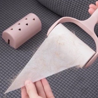 Cây lăn đa năng làm sạch bụi, gàu, tóc, lông động vật cho ga đệm, sofa... kèm nắp chắn bụi