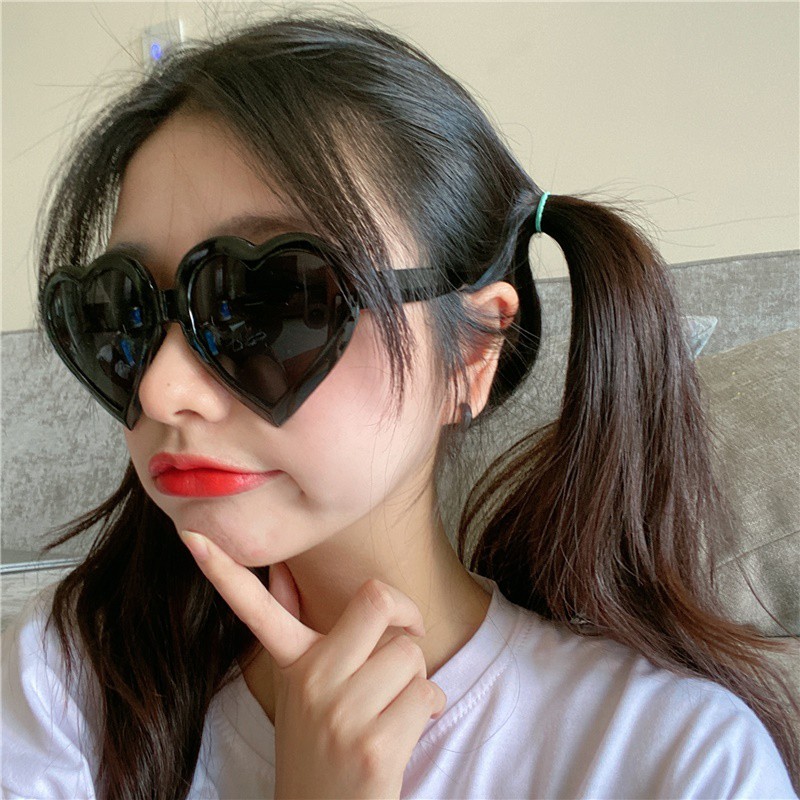 Ins Harajuku Love Sunglasses Female Korean Version Of The Net Red Sunglasses Seaside Vacation Big Frame Peach Heart Beac