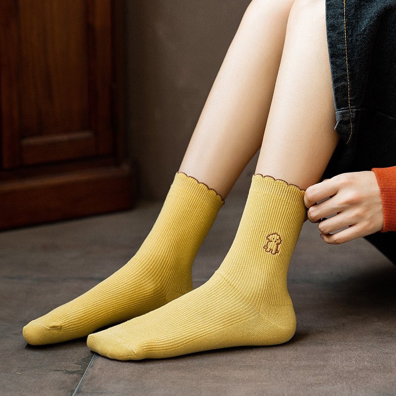 [Mã 12FASHIONSALE1 giảm 10K đơn 50K] Tất cổ sóng thêu chú cún con 2021 | BigBuy360 - bigbuy360.vn