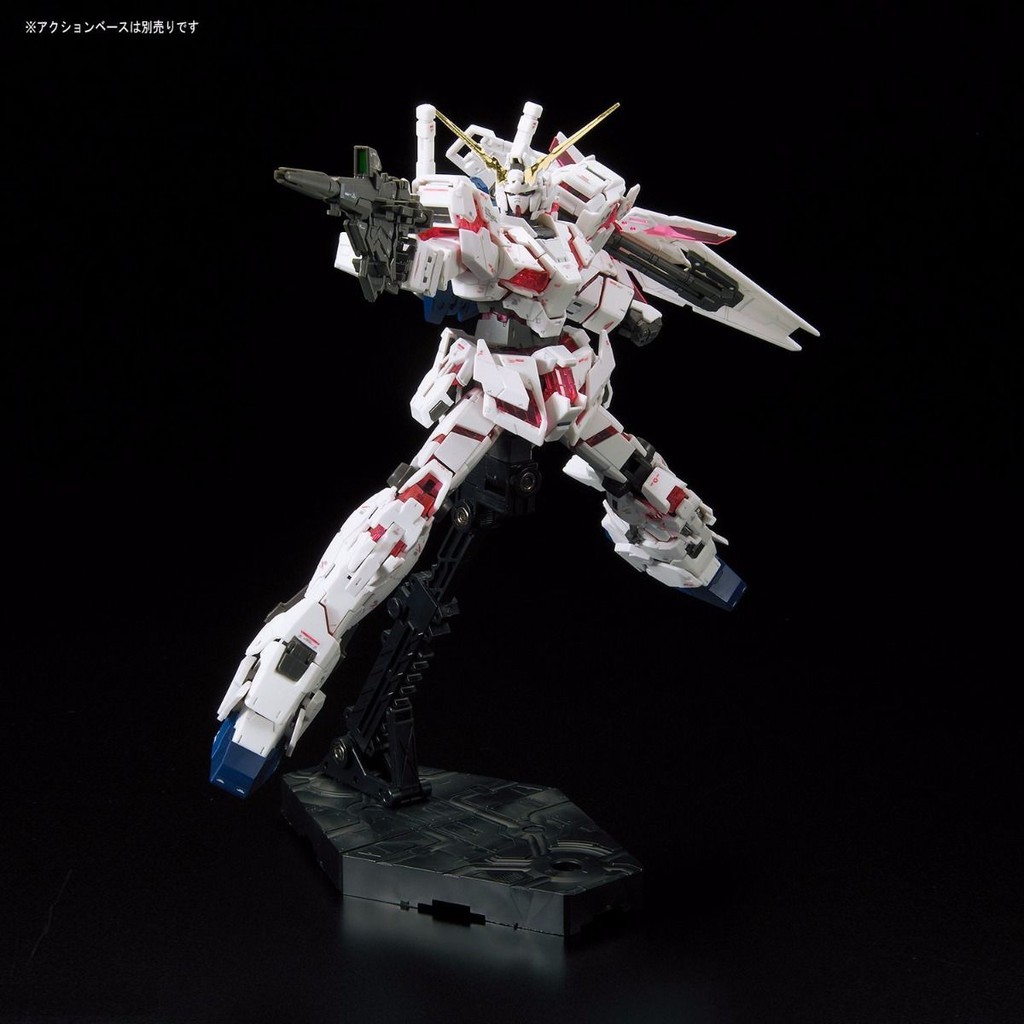 Mô hình lắp ráp Gundam Bandai RG Unicorn