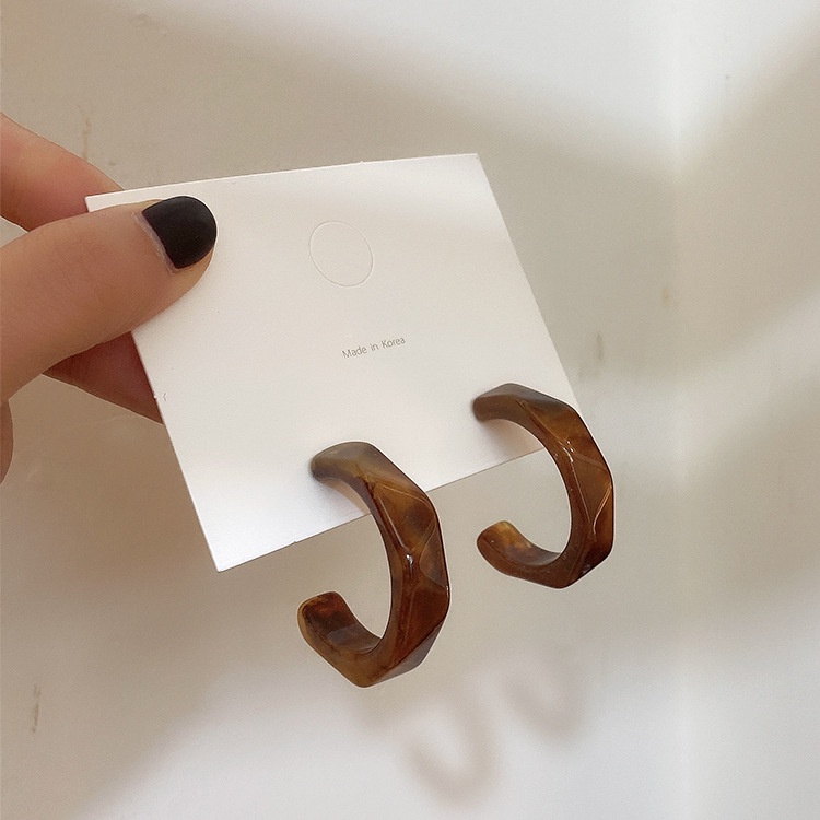 Khuyên Tai Vòng Tròn Bằng Acrylic Thời Trang Phong Cách Cổ Điển Dành Cho Nữ 2022