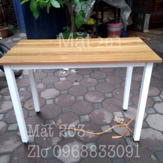 Bàn làm việc chân sắt 100