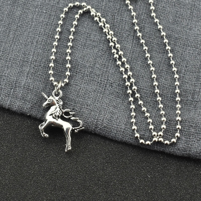 Dây Chuyền Mặt Hình Ngựa Một Sừng Phong Cách Hiphop Cá Tính Độc Đáo