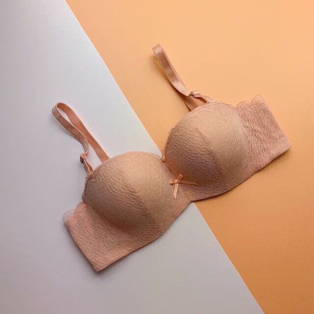 Áo lót , áo ngực quả ngang mút mỏng có ren 8322