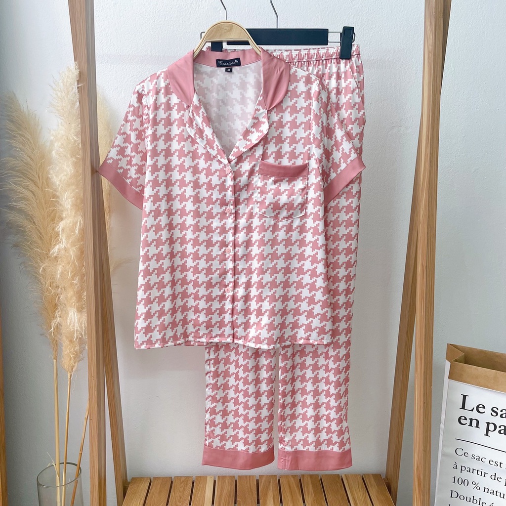 Bộ Mặc Nhà Pyjama Chất Lụa Tea Store Áo Cộc Quần Dài Họa Tiết Zigzag Hồng | BigBuy360 - bigbuy360.vn