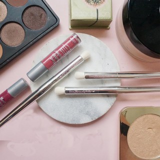 Cọ IT Nhấn Hốc ( Smugde Brush )