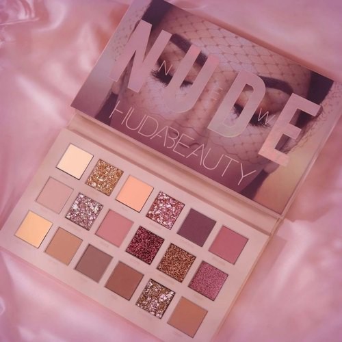 Bảng Phấn mắt Huda Nude Beauty Eyeshadow Palette 18 ô chuẩn hãng cao cấp US HALOMI