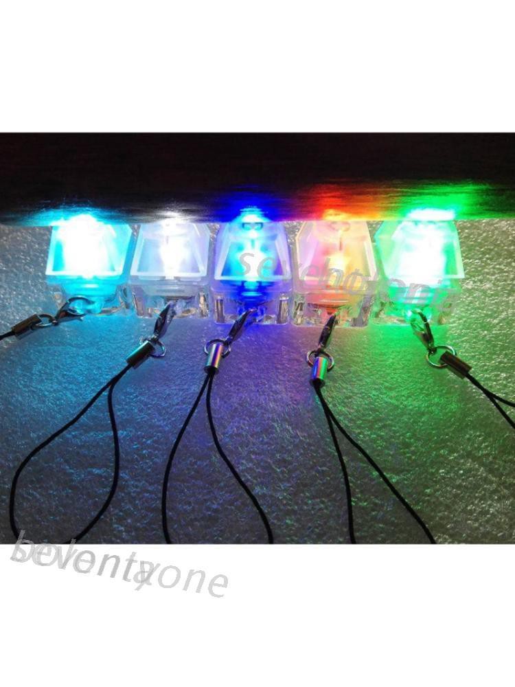 Móc Khóa Có Đèn Led Rgb