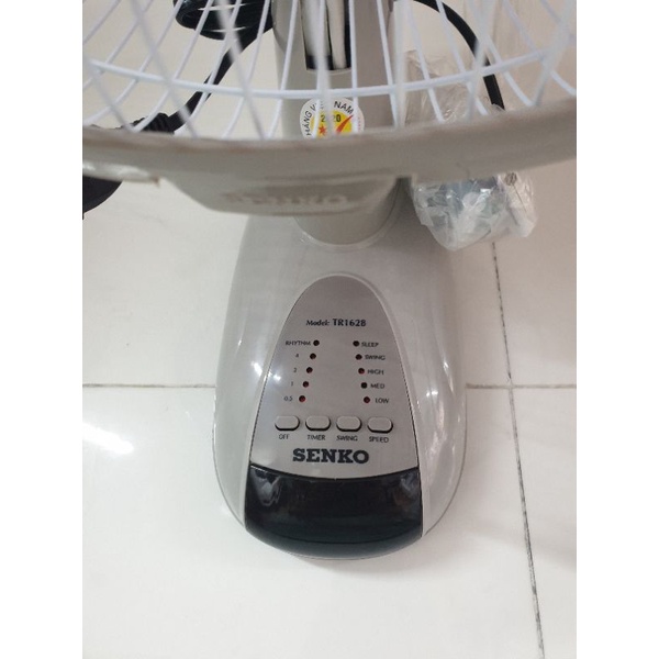 Quạt treo SENKO có điều khiển và không khiển giá rẻ