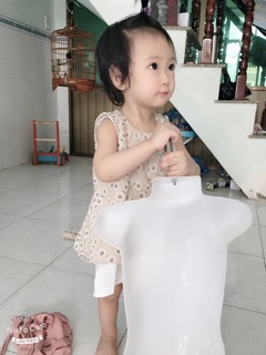 Váy áo chất thô bé gái