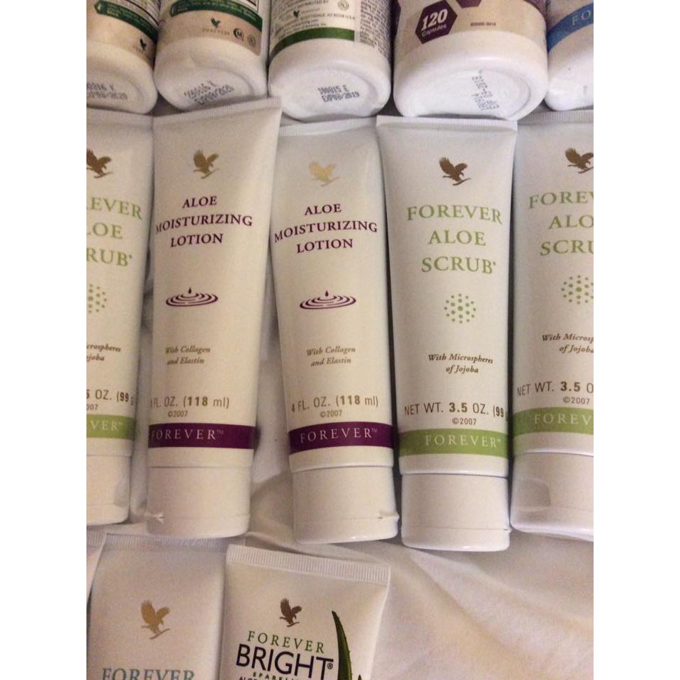 Kem Dưỡng Ẩm Aloe Moisturizing Lotion 063 flp