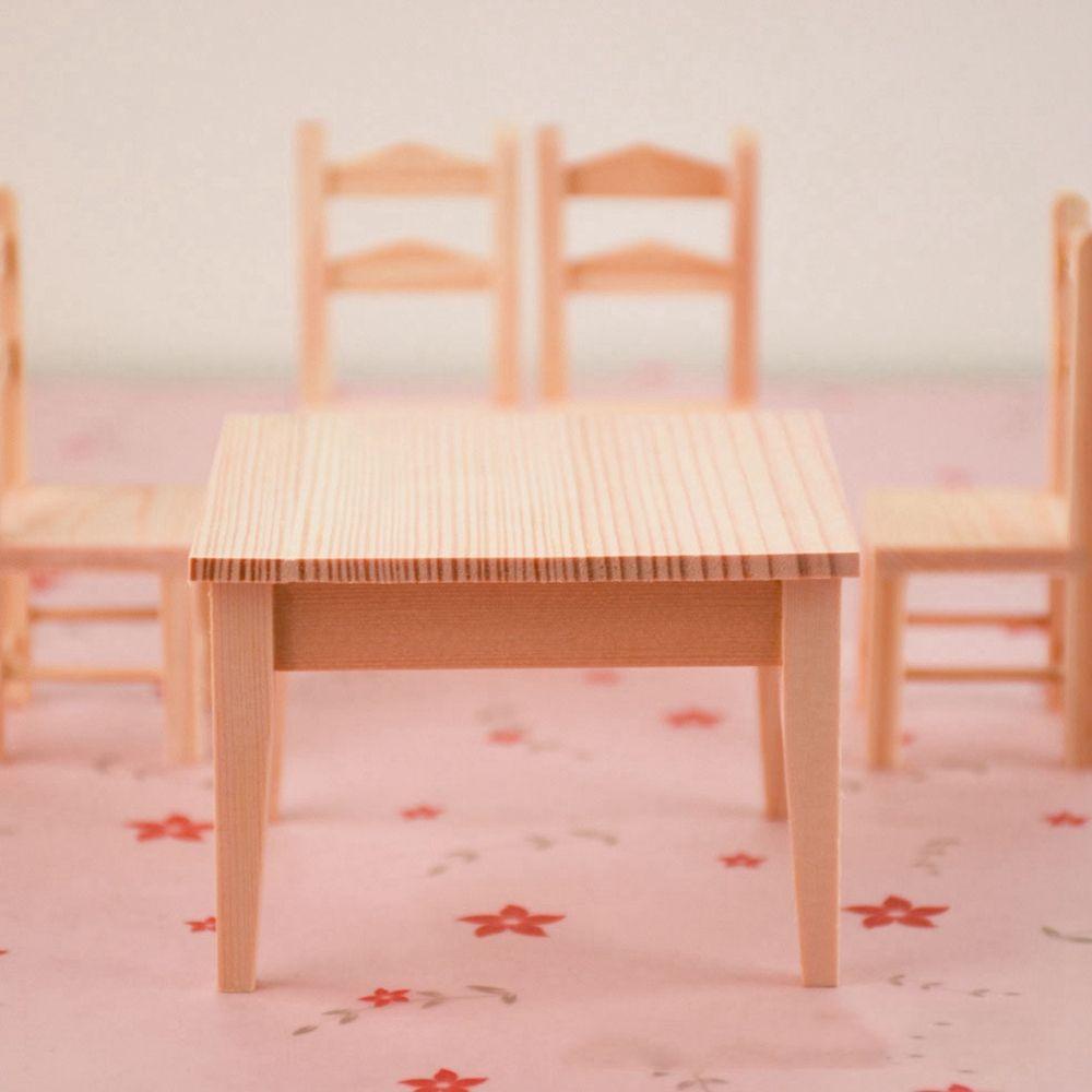 Bàn Gỗ Mini Trang Trí Nhà Búp Bê