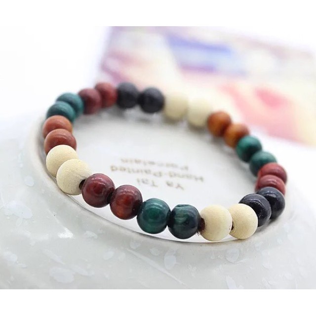 Vòng tay gỗ nhiều màu sẵn hàng