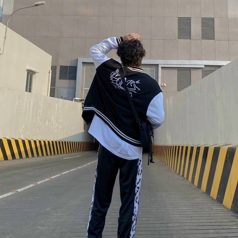 Áo khoác nỉ bomber nam nữ dù form rộng cao cấp, áo khoác nhung tăm họa tiết chữ G tweed đẹp phối gió màu đen K016 | BigBuy360 - bigbuy360.vn