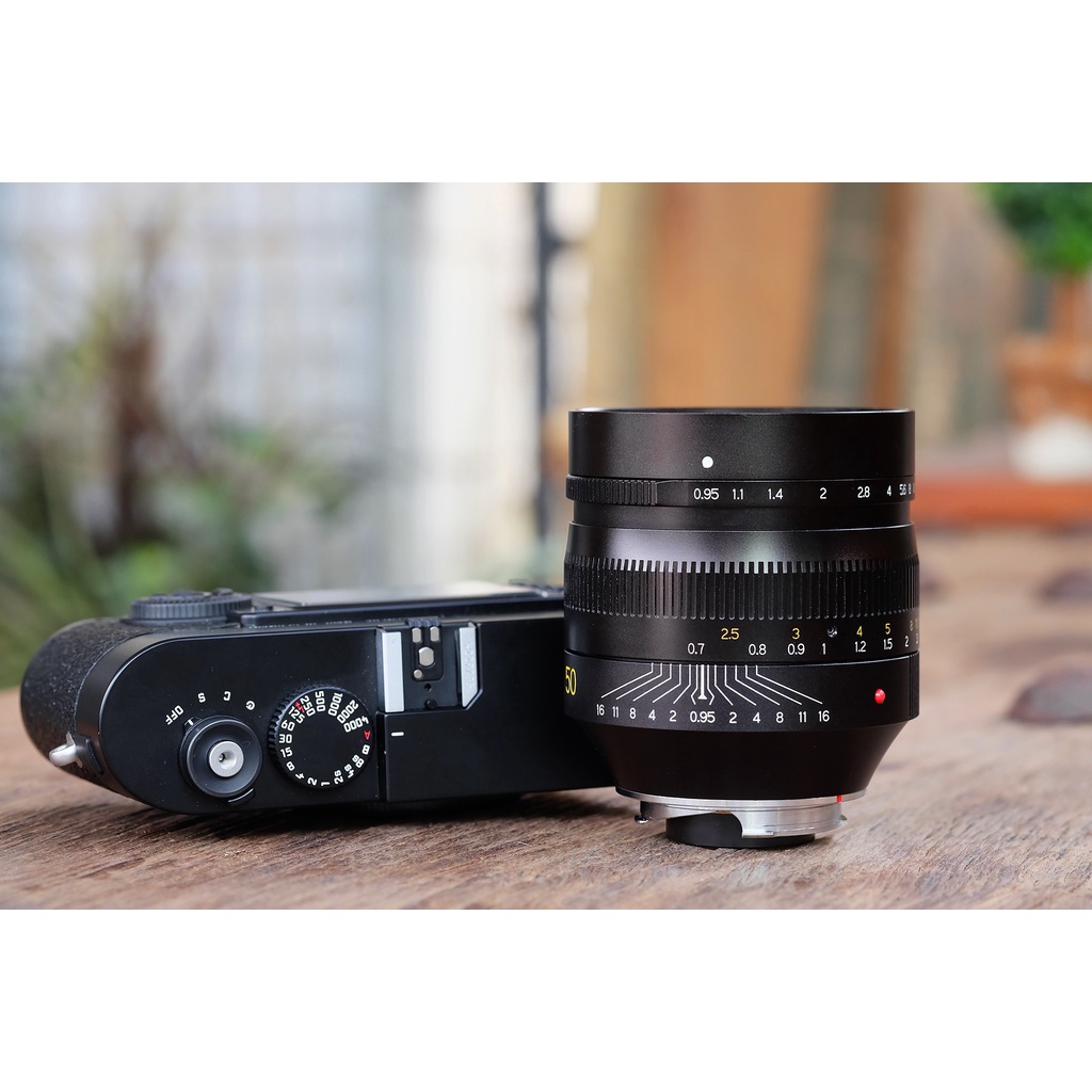 Ống kính TTArtisan 50mm F0.95 FullFrame cho Leica M