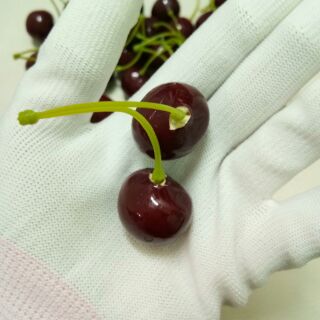 Chery size lớn, chất liệu xốp charm slime