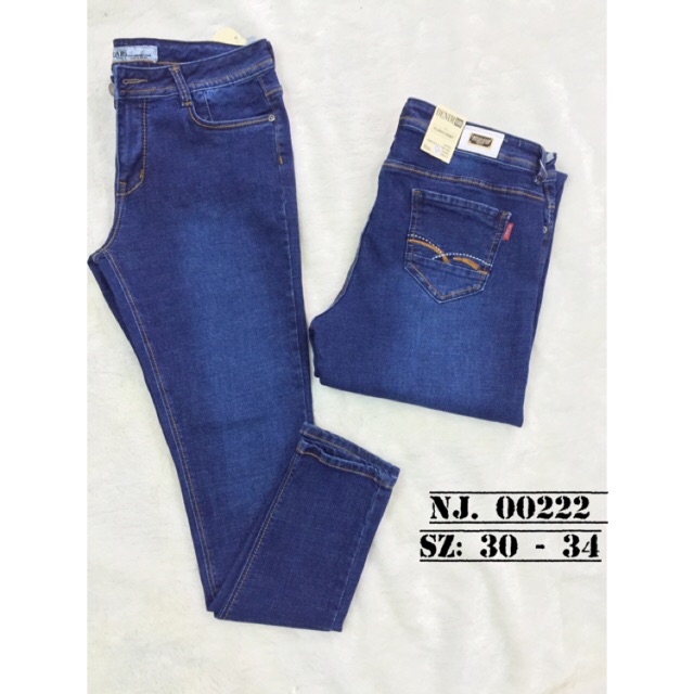 Jeans thêu big size 32
