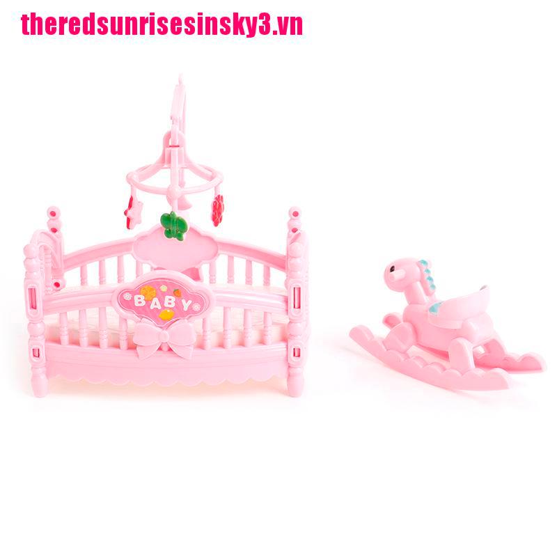 Mô hình ngựa gỗ/ giường nôi trang trí