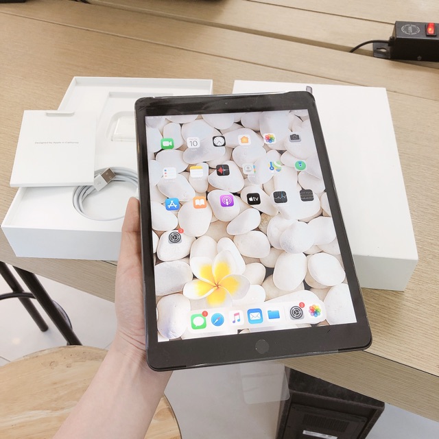 Máy tính bảng Ipad 10.2 2019 128GB Máy mới Full hộp | BigBuy360 - bigbuy360.vn