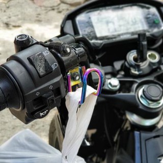 Móc treo đồ Titan lắp tay lái Raider - Satria và các loại xe