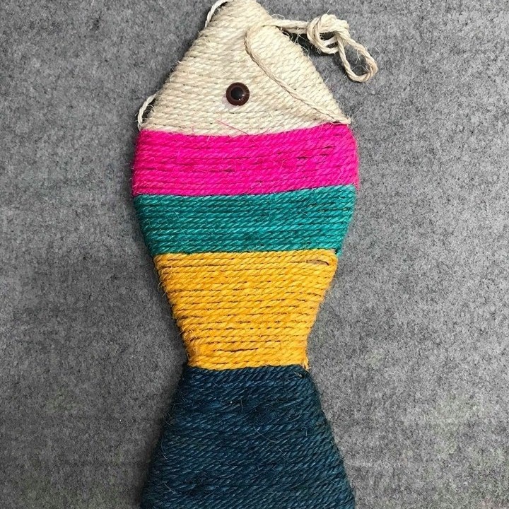 Cào móng cho mèo hình cá dây thừng đủ màu