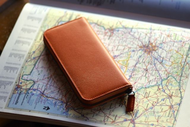 Khuôn vào khóa ví zip dùng trong đồ da thủ công