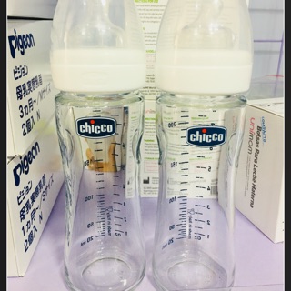 Bình sữa thuỷ tinh tự nhiên 240ml chicco