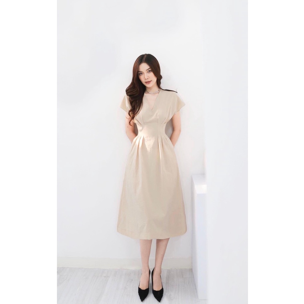 [Hot] Váy thiết kế cổ chữ V-ly eo. V007