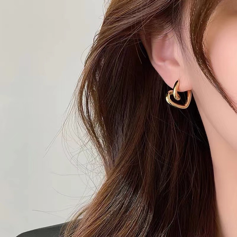 Bông Tai Hình Trái Tim Thời Trang Hàn Quốc