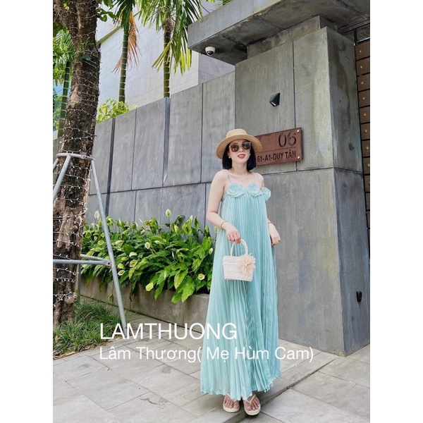 Đầm maxi hai dây ngực kết hoa form xuông bầu bì mặc đều được