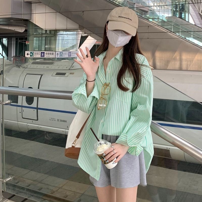 Áo Sơ Mi Kẻ Sọc Dáng Rộng Phong Cách Thời Trang Hàn Quốc