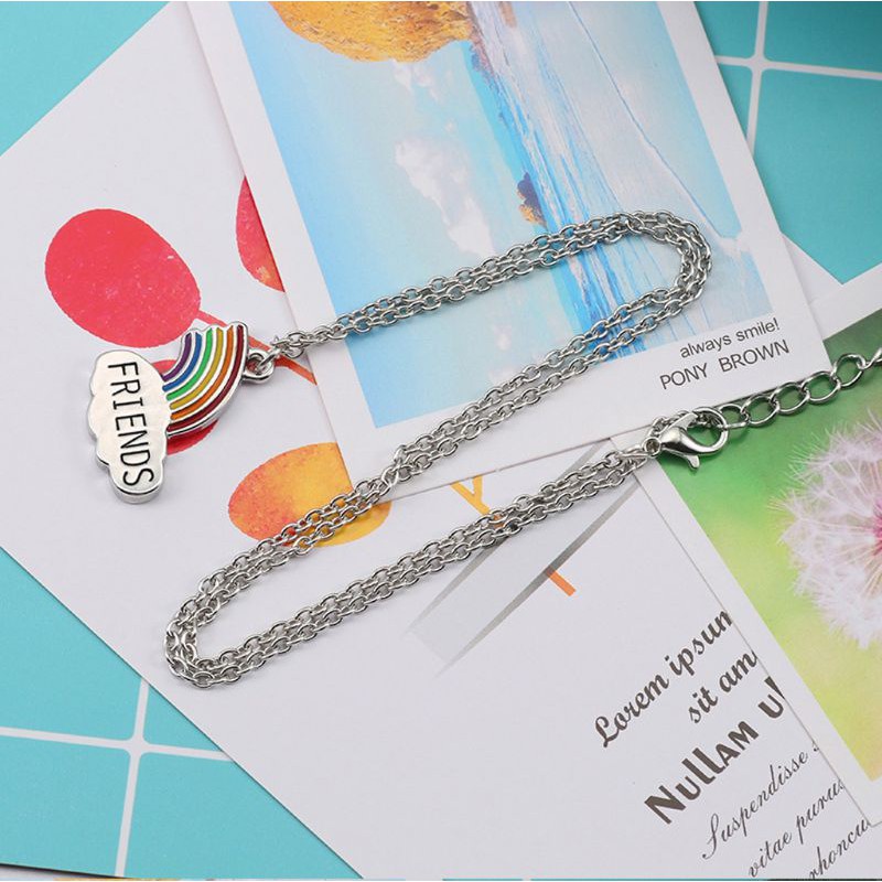 Set 2 dây chuyền mặt ghép hình cầu vồng cho bạn thân