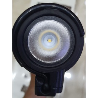 18V Đèn led dùng pin Makita DML807 ( chưa bao gồm pin sạc)