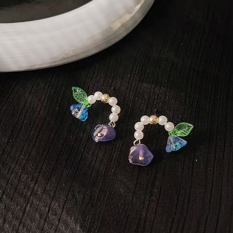 Khuyên Tai Nữ Trang Tạo Hình Độc Đáo