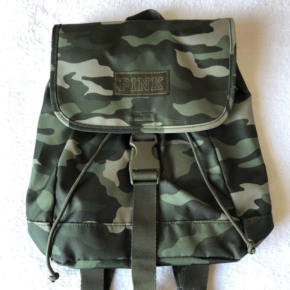 Balo Victoria's Secret green camo mini backpack